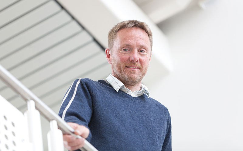 Kjetil Tørseth i trappa
