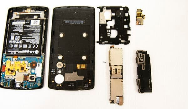 Smarttelefon i deler