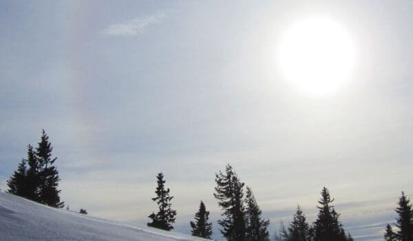 Sol og snø