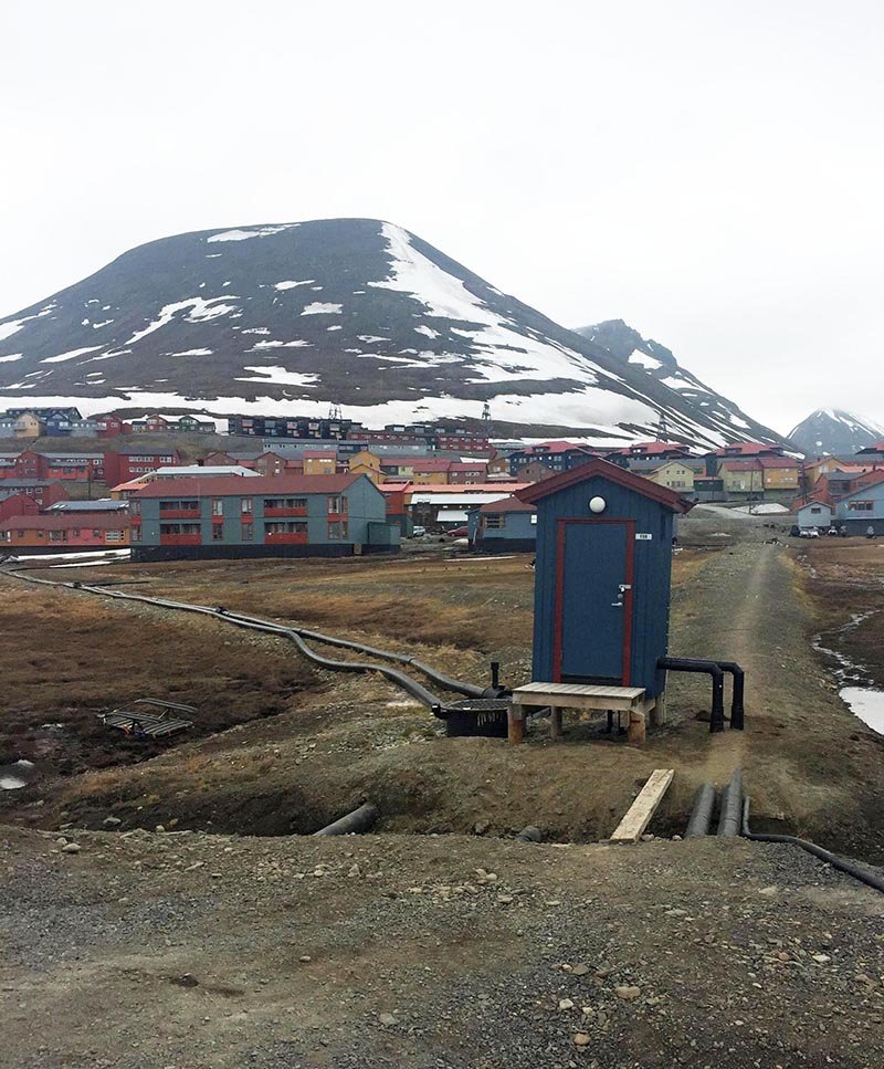 Pumpehus i Longyearbyen